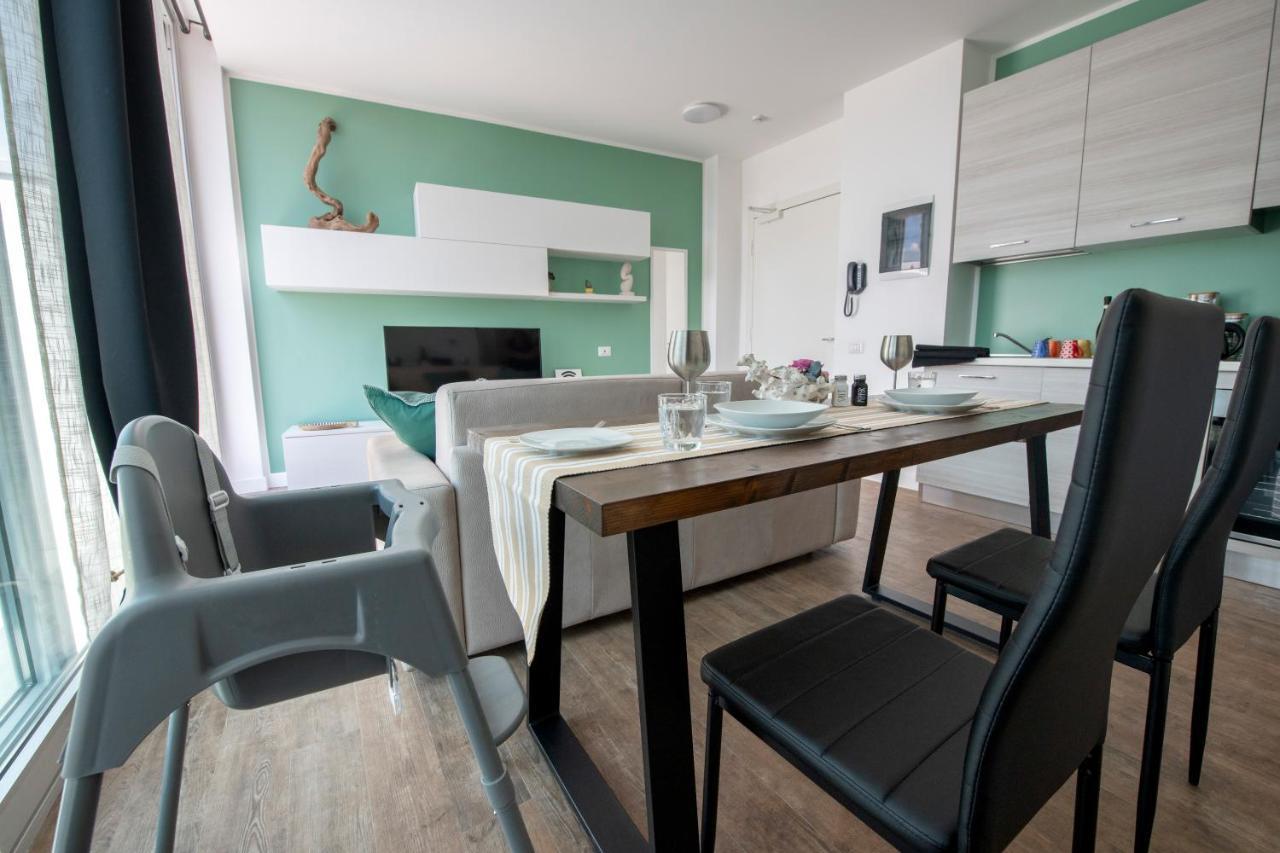 Apartament Attico Luxury Con Parcheggio E Terrazza Vista Mozzafiato Genua Zewnętrze zdjęcie