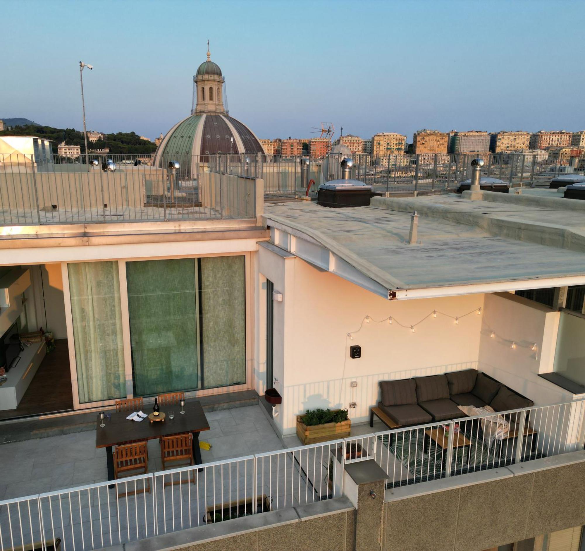 Apartament Attico Luxury Con Parcheggio E Terrazza Vista Mozzafiato Genua Zewnętrze zdjęcie